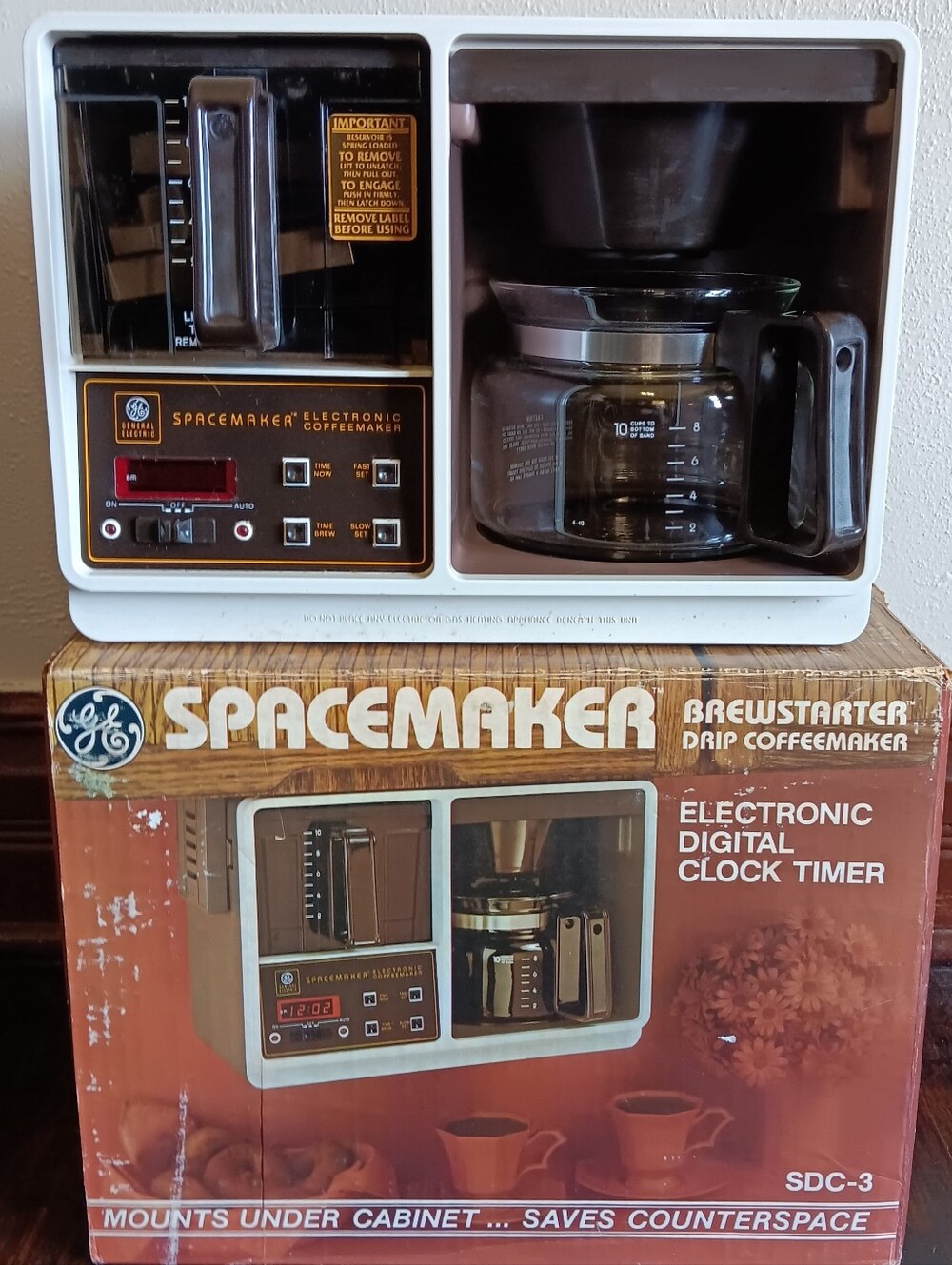 1980s GE Spacemaker Drip Coffeemaker, 80s Under Cabinet Mount Coffee Pot, In Box